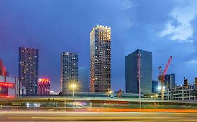 Urumqi Luolan Hotel
